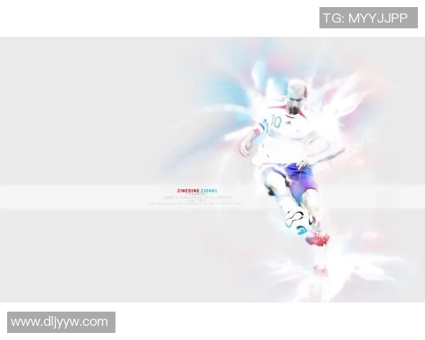 拼接足球明星壁纸打造个性化家居空间让你的生活充满激情与活力